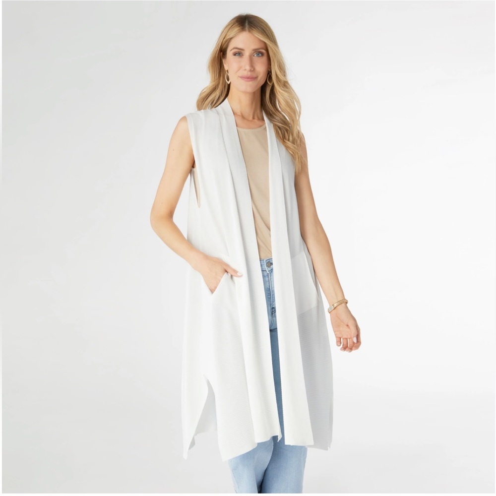Coco + Carmen Airweave Long Vest With Front Pockets